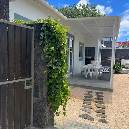 Malena Guest House